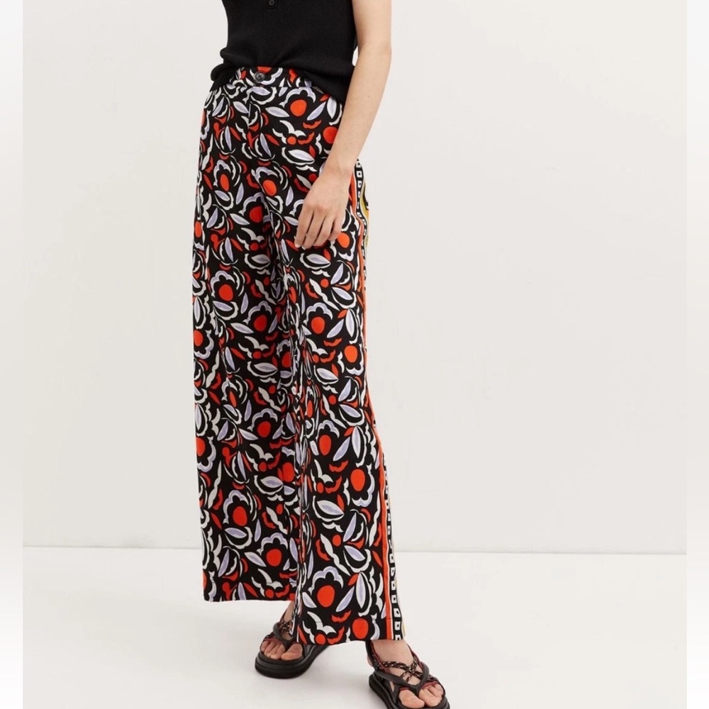 Anthropologie Breezy Printed Straight Leg Black Floral Print Pants Size 4